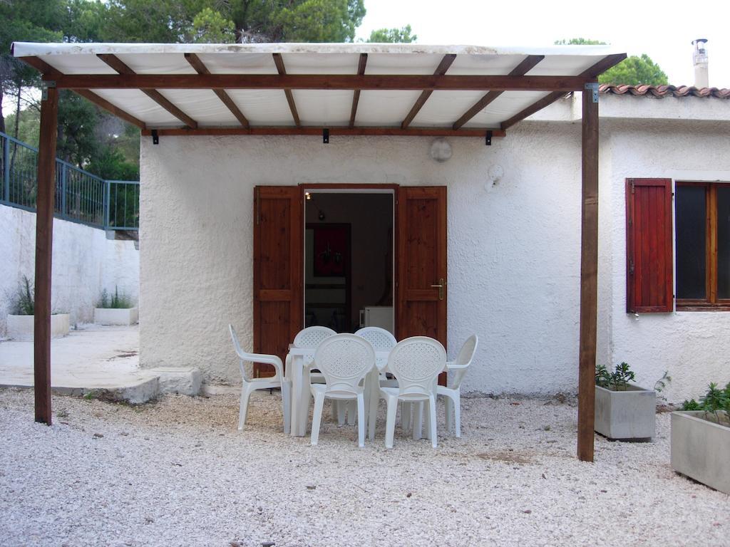Villaggio Camping Calapineta Siniscola Ruang foto